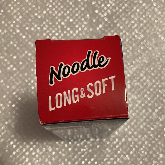 NWOT - TaylorMade Golf Co. - Noodle 3 Long & Soft Sleeve of Three (3) Golf Balls - Picture 4 of 8